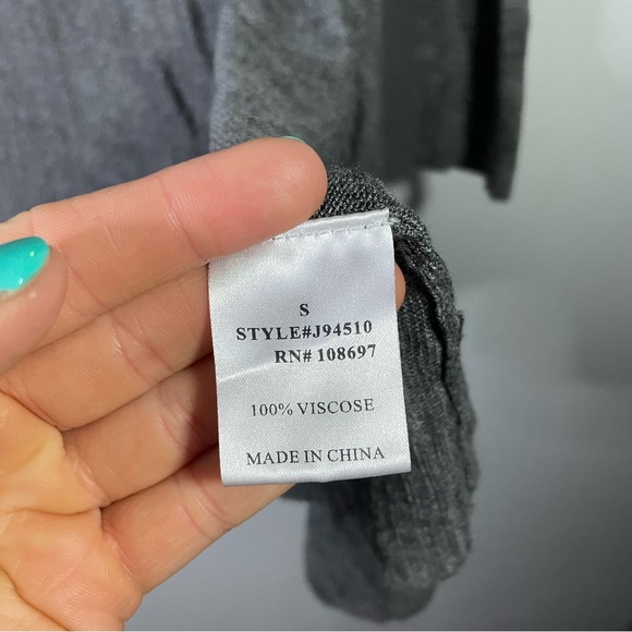 Alice Blue Stitch Fix Lightweight Knit Cardigan Sweater Floral Embroidery Small - Picture 6 of 6